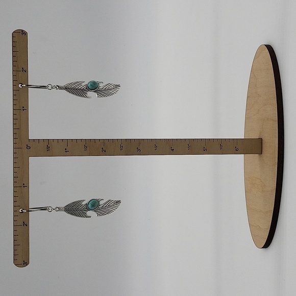 1836- Handmade Boho Feather Earrings NWT - Picture 3 of 6